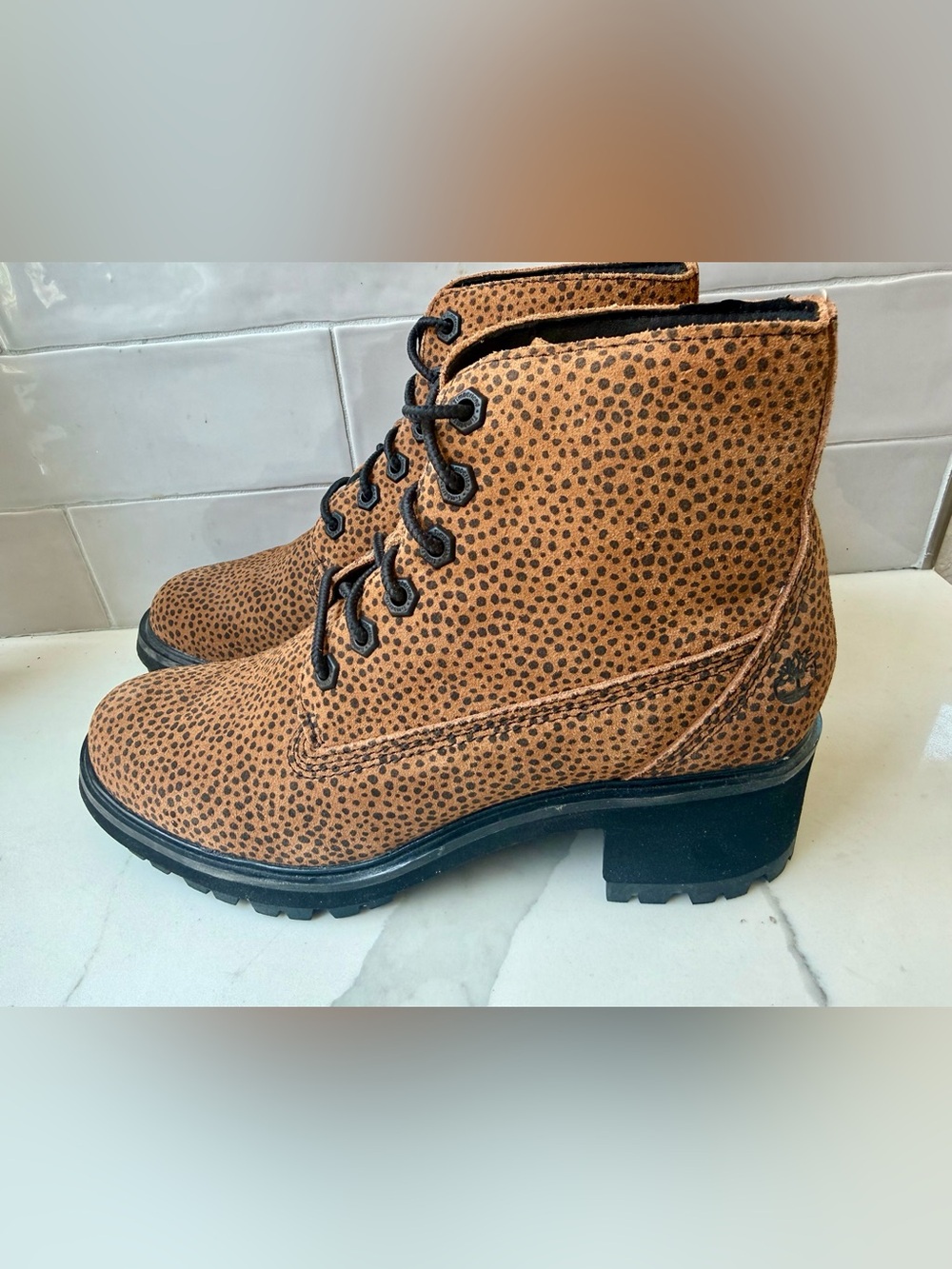 Timberland Kori Park Lace Up Boot in Cheetah Print Suede Size: 7.5 M